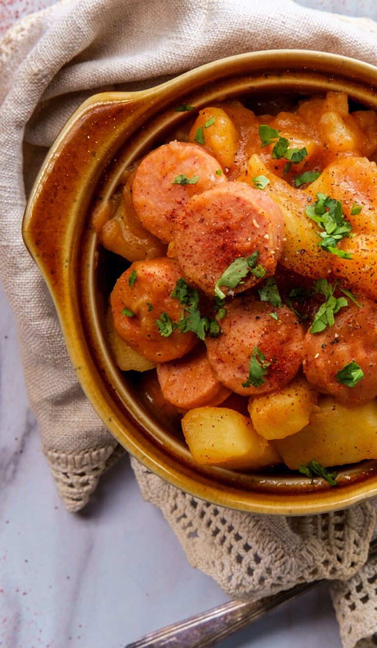 Magyaros burgonyagombóc leves